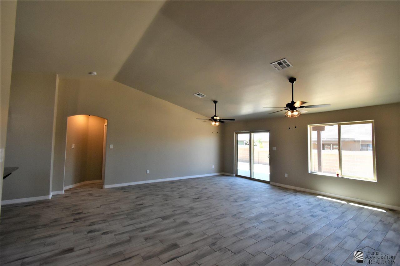 Property Photo: 29844 E Vista Ridge Blvd AZ 85356
