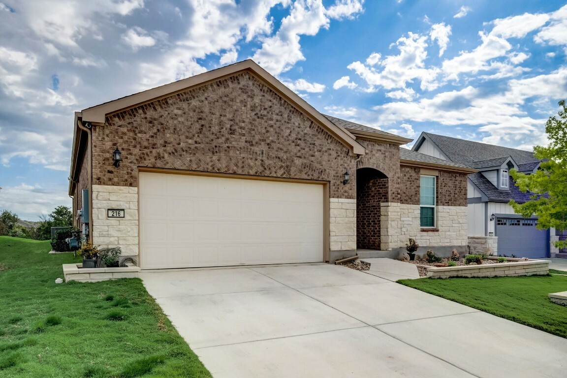 Property Photo: 216 Spanish Star Street TX 78633