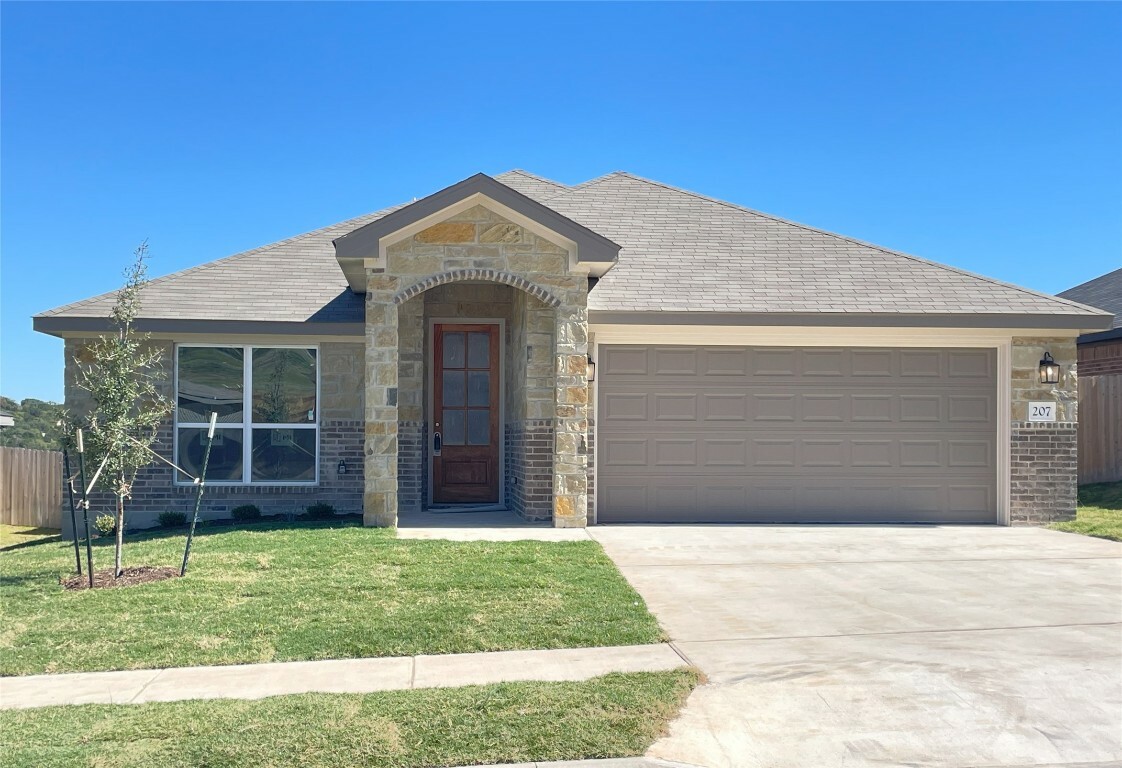 Property Photo:  207 Fawn Ridge Drive  TX 76522 