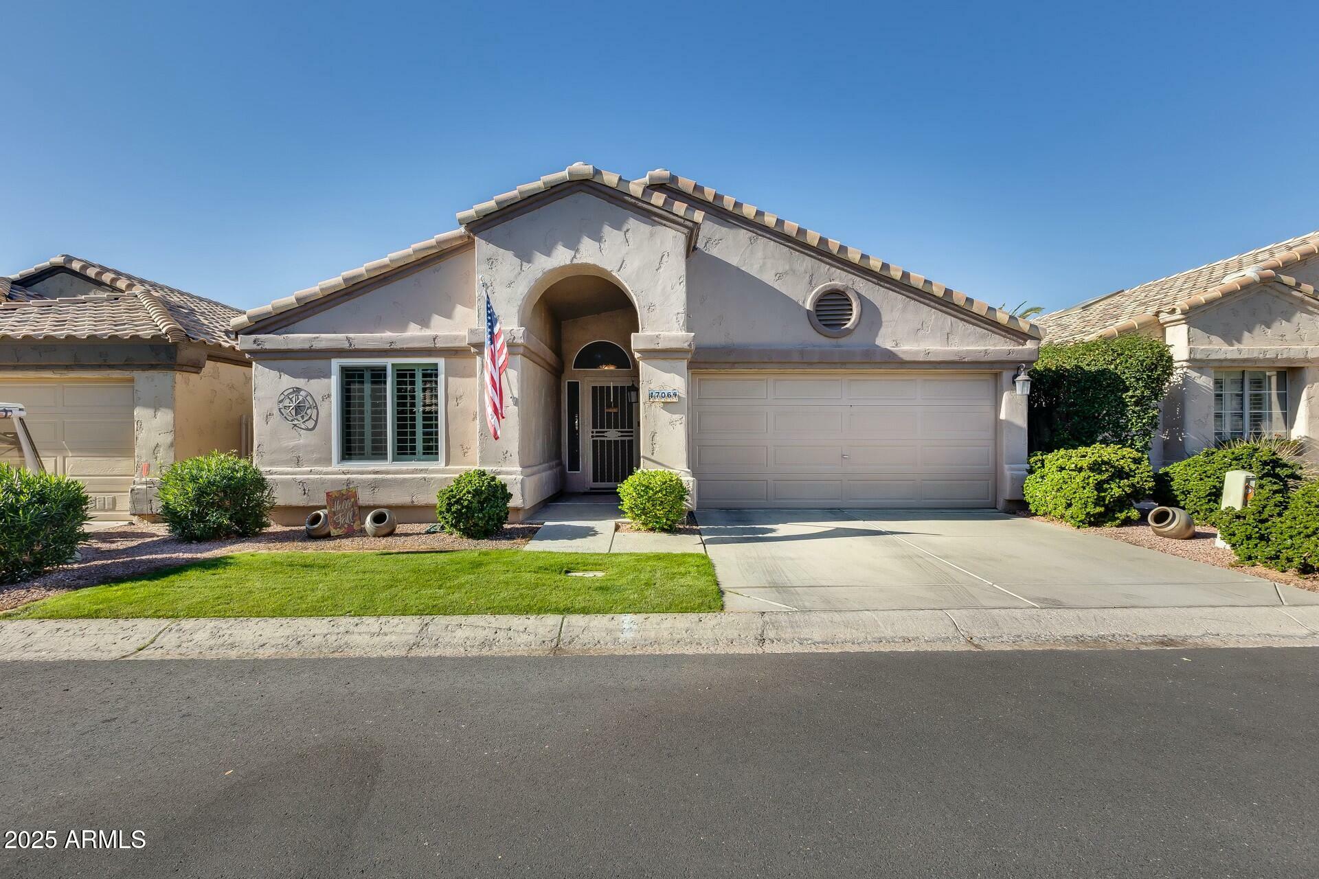 17064 N Willow Path  Surprise AZ 85374 photo