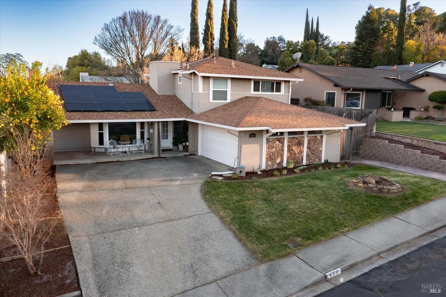 Property Photo:  450 Sandstone Drive  CA 95688 