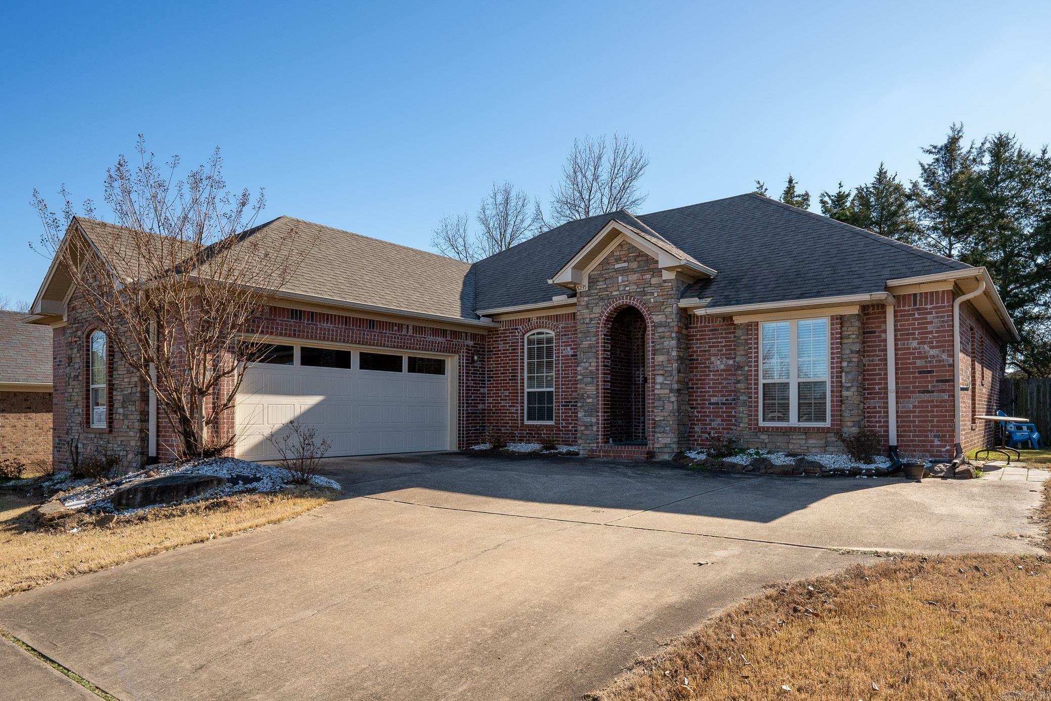 Property Photo:  5235 Clayborn Drive  AR 72034 