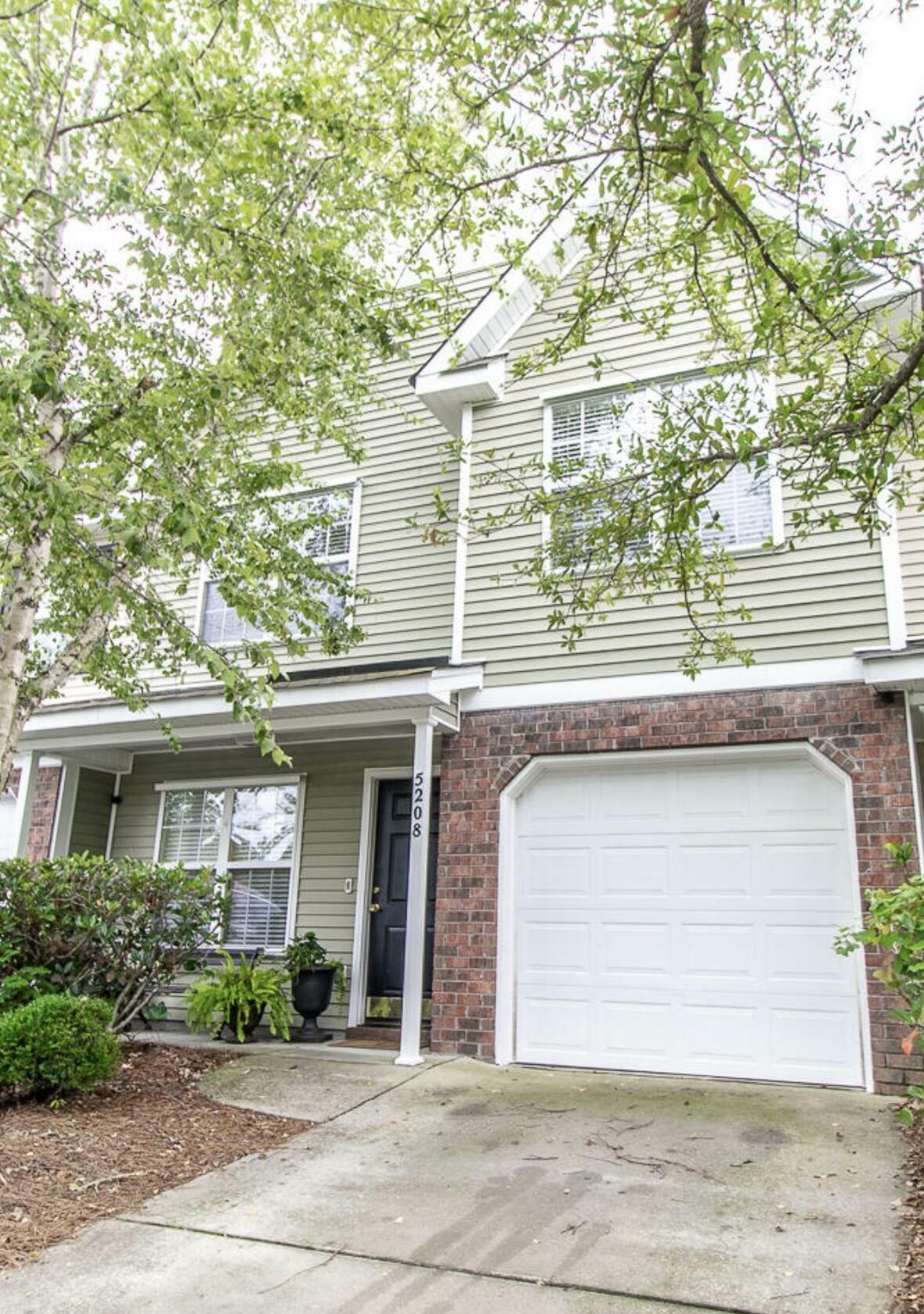 Property Photo: 5208 Fernland Way SC 29420
