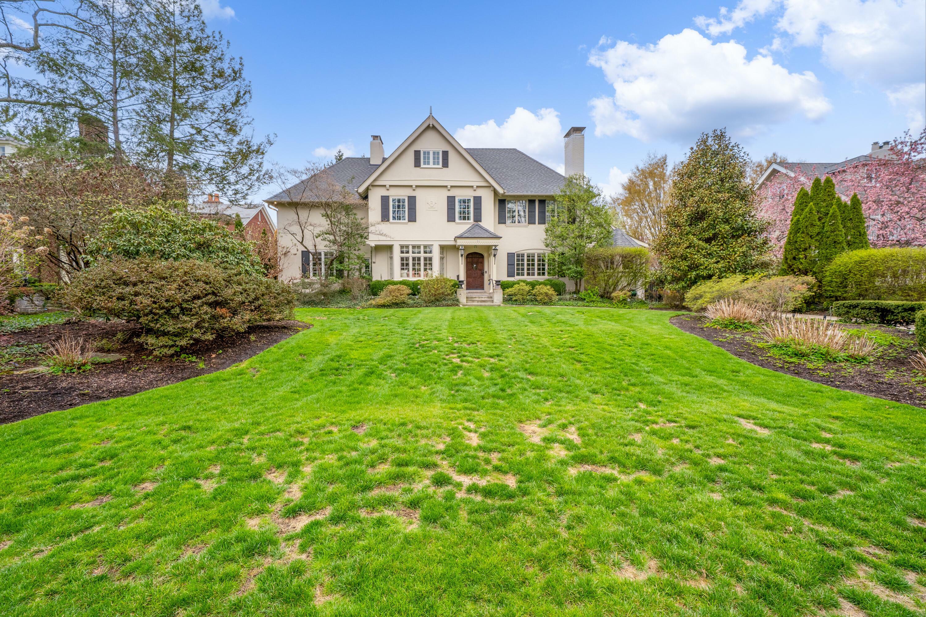Property Photo:  57 Preston Road  OH 43209 
