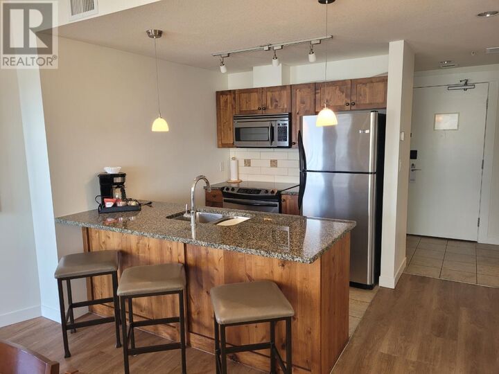Property Photo: 4200 Lakeshore Drive 116 BC V0H 1V6