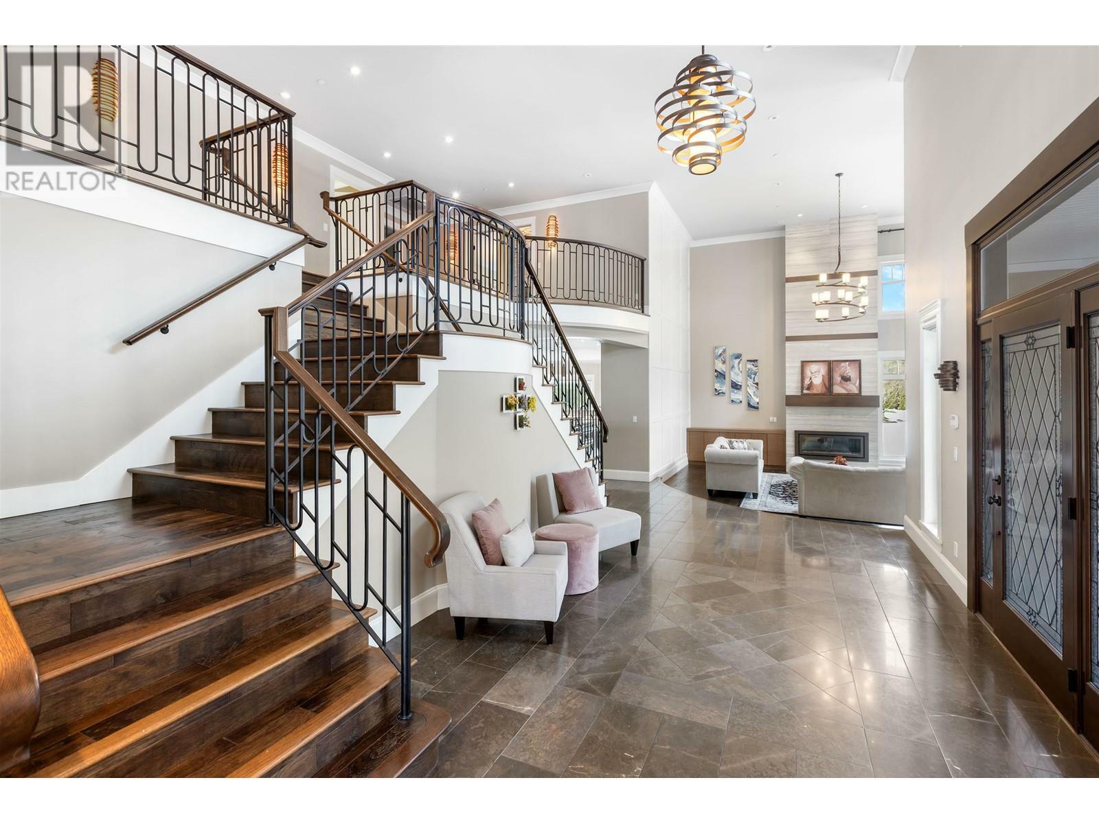 Property Photo: 12425 266 Street BC V2W 0E2