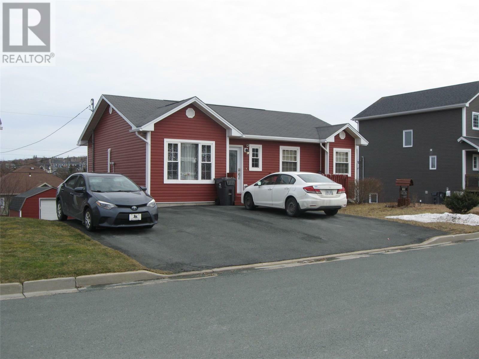 Property Photo:  7 Agustus Avenue  NL A1X 4B3 