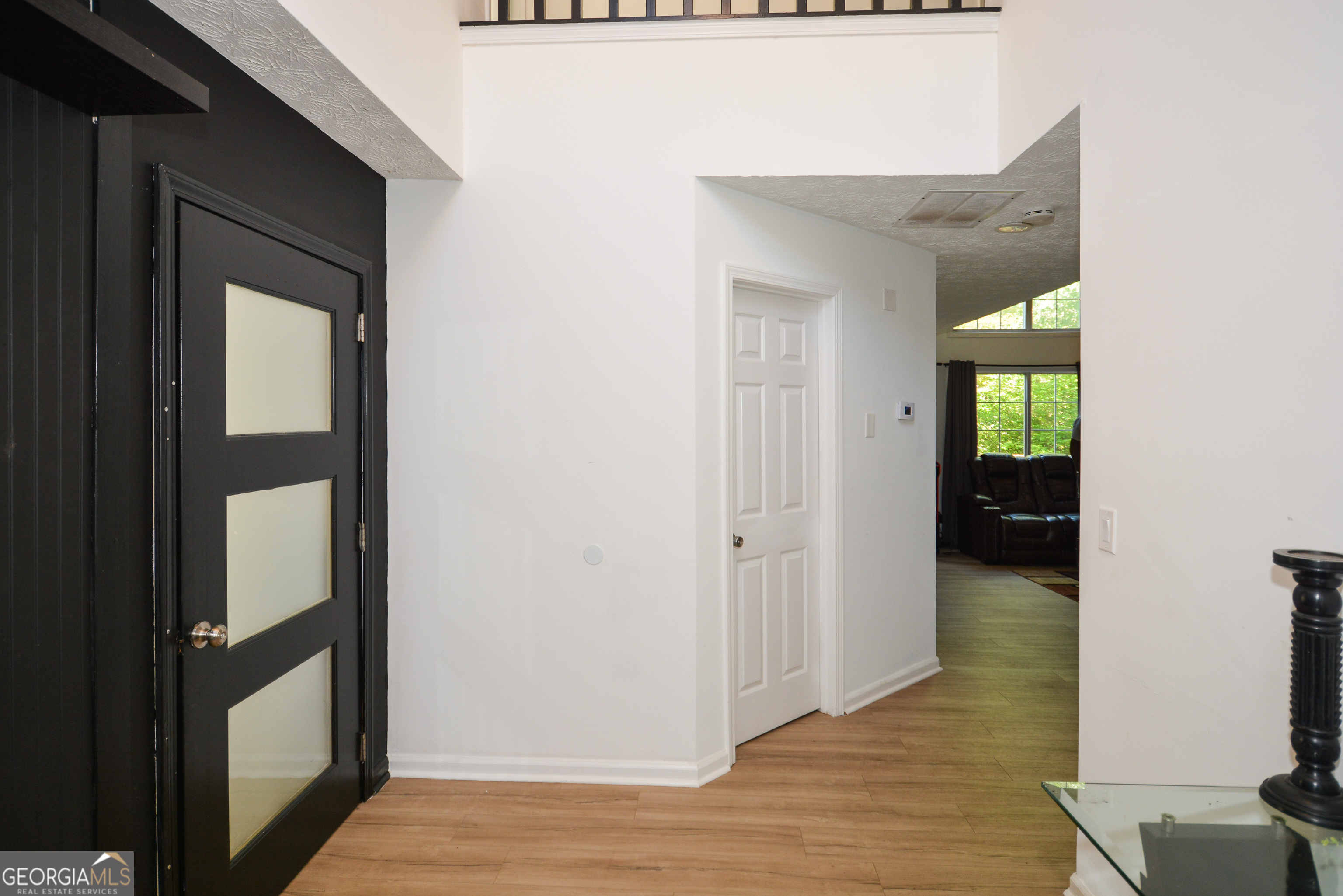 Property Photo: 2133 Creekview Trail GA 30035