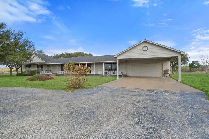 Property Photo:  28820 Fm 1736 Road  TX 77445