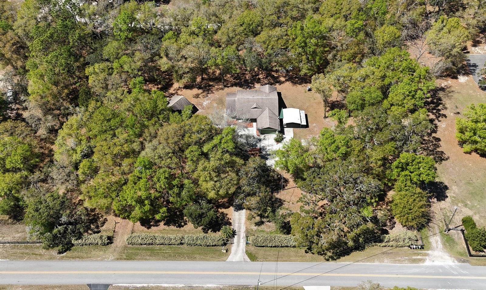 Property Photo: 9377 Preston Road FL 34601