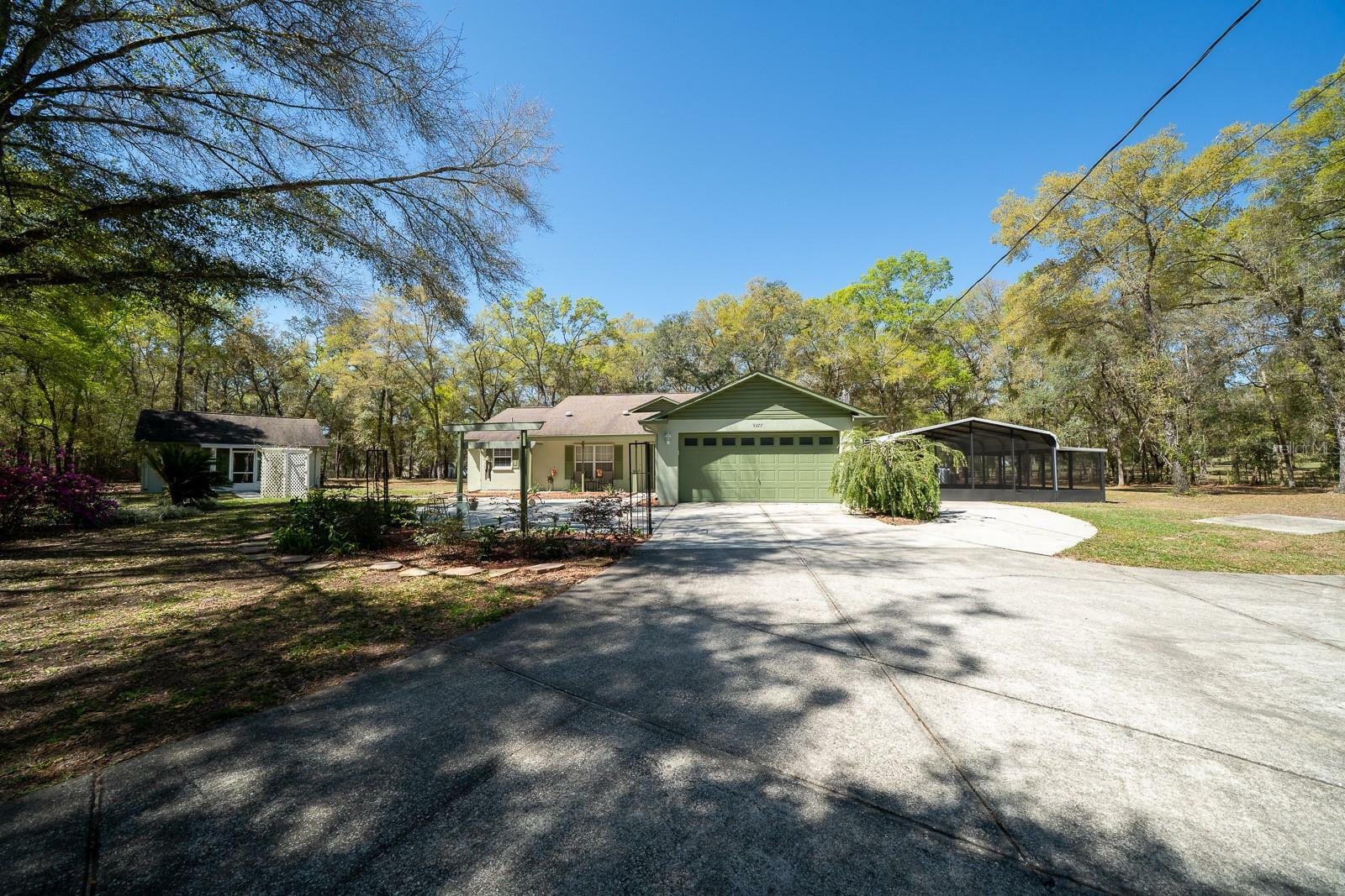 Property Photo: 9377 Preston Road FL 34601