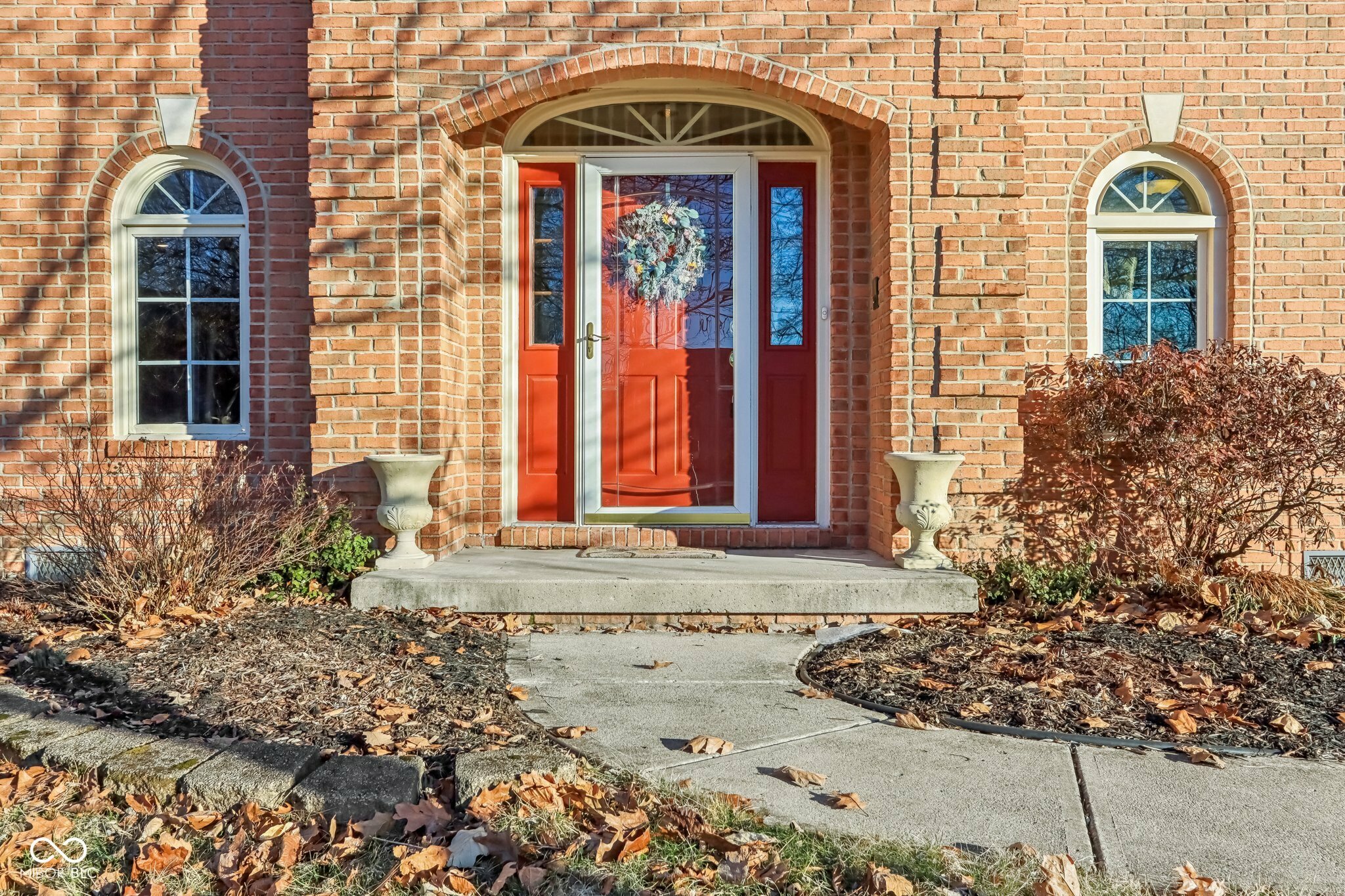 Property Photo: 6878 Black Oak East Court IN 46123