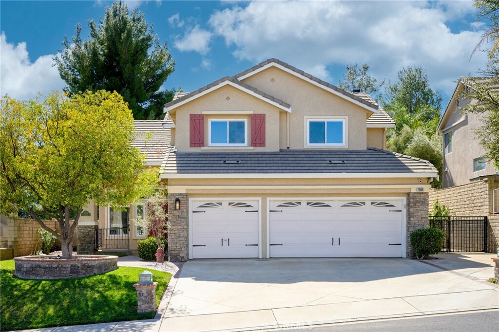 Property Photo: 21658 Canyon Heights Circle CA 91390