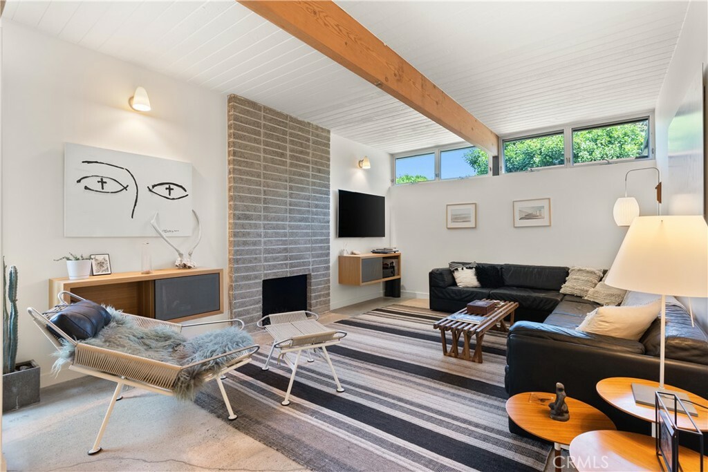 Property Photo: 231 61st Street CA 92663