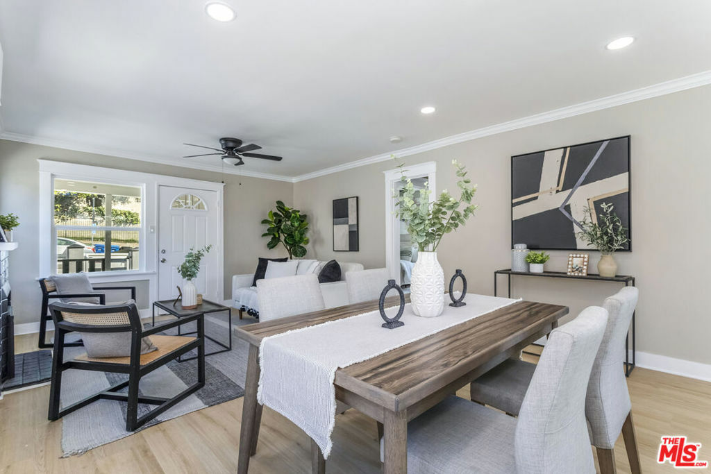 Property Photo: 2106 Charlotte Street CA 90033
