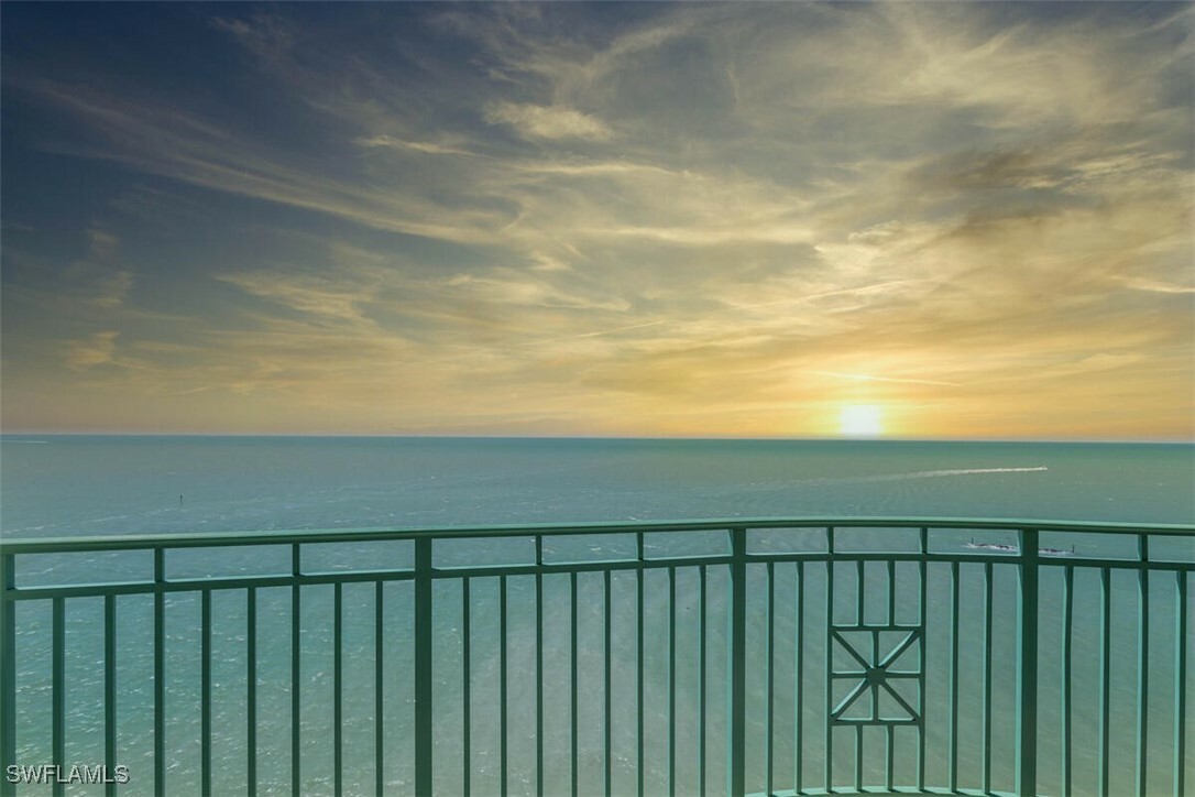 Property Photo:  970 Cape Marco Drive 1107  FL 34145 