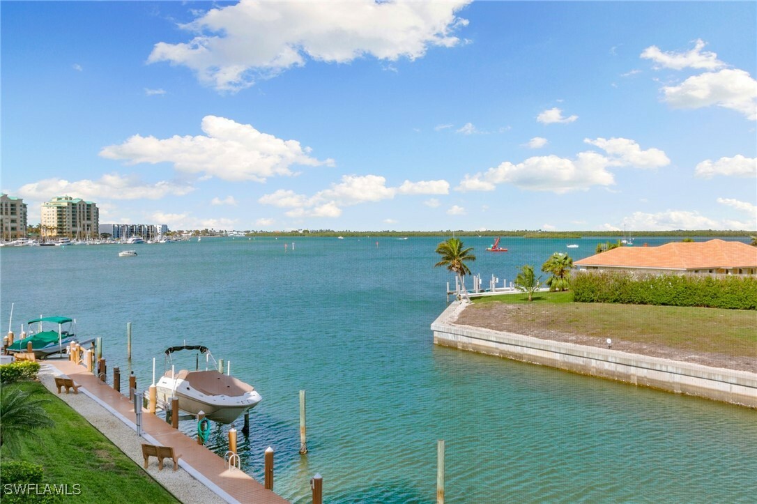 Property Photo: 991 N Barfield Drive 205 FL 34145