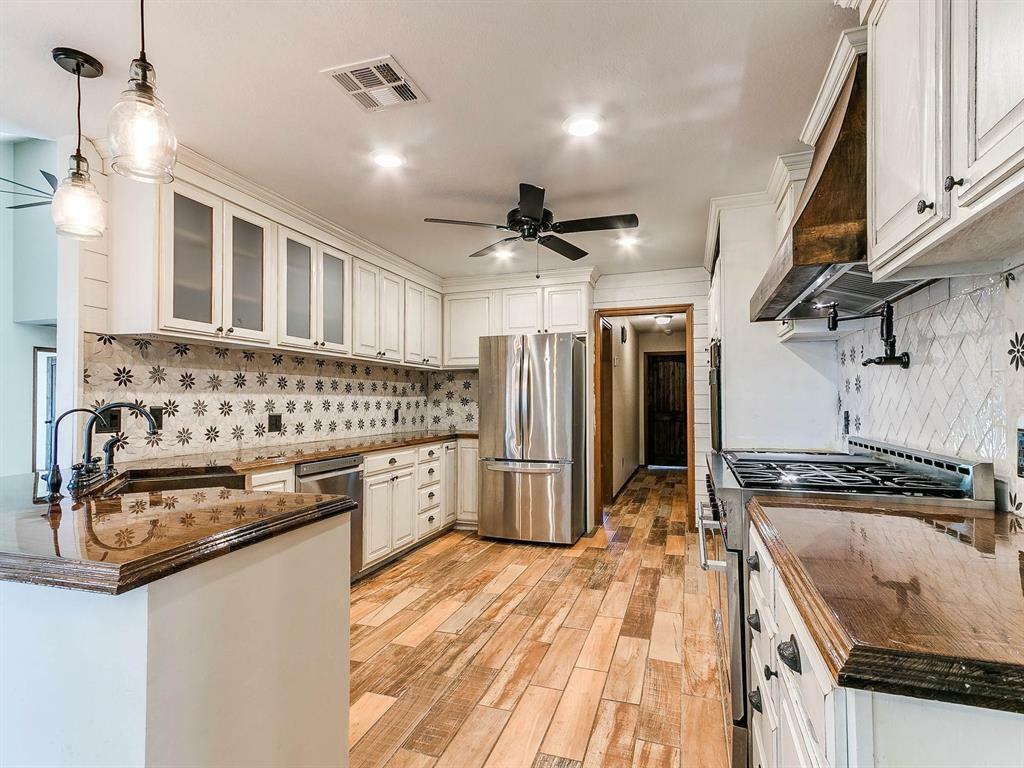 Property Photo: 7705 NW 16th Street OK 73127