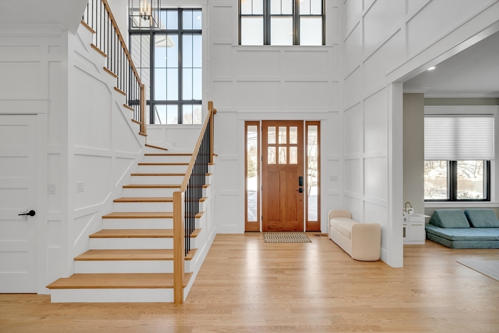 Property Photo:  137 Woburn St  MA 02420 