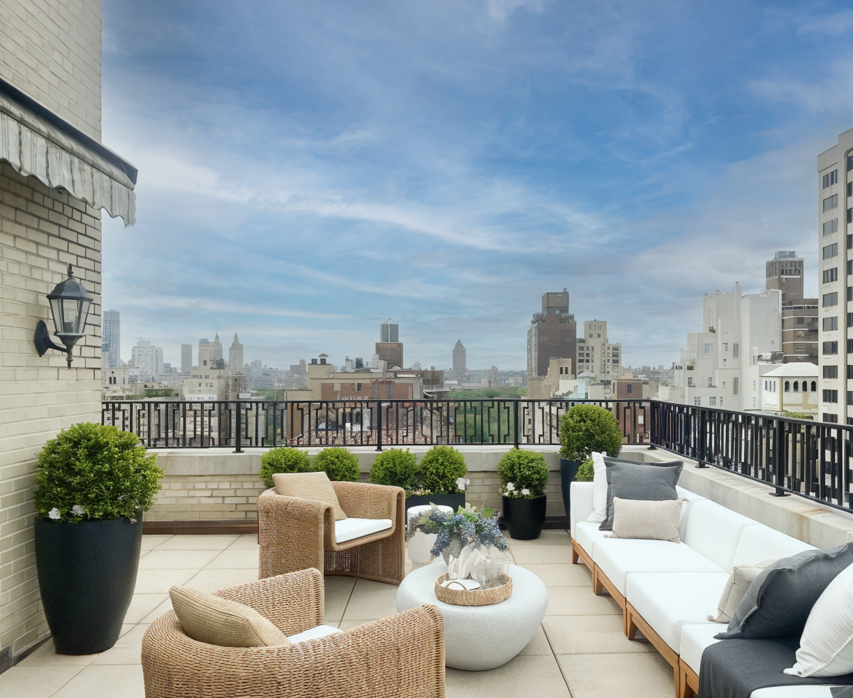 895 Park Avenue 16/17/18A  New York NY 10075 photo