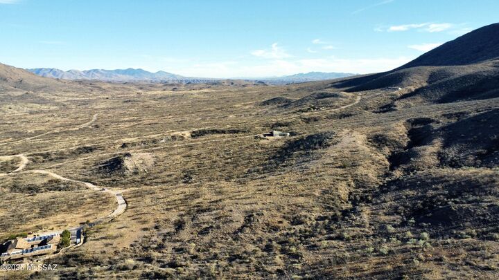 Property Photo: Eagle Peak Ct 103 AZ 85648