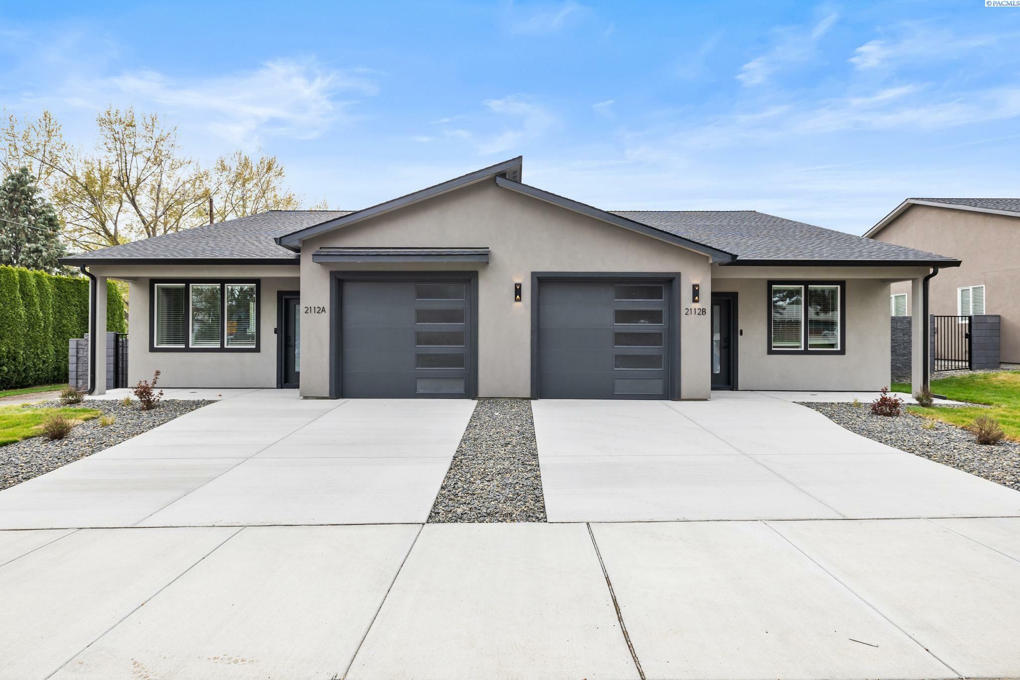 Property Photo:  2112 Road 52  WA 99301 