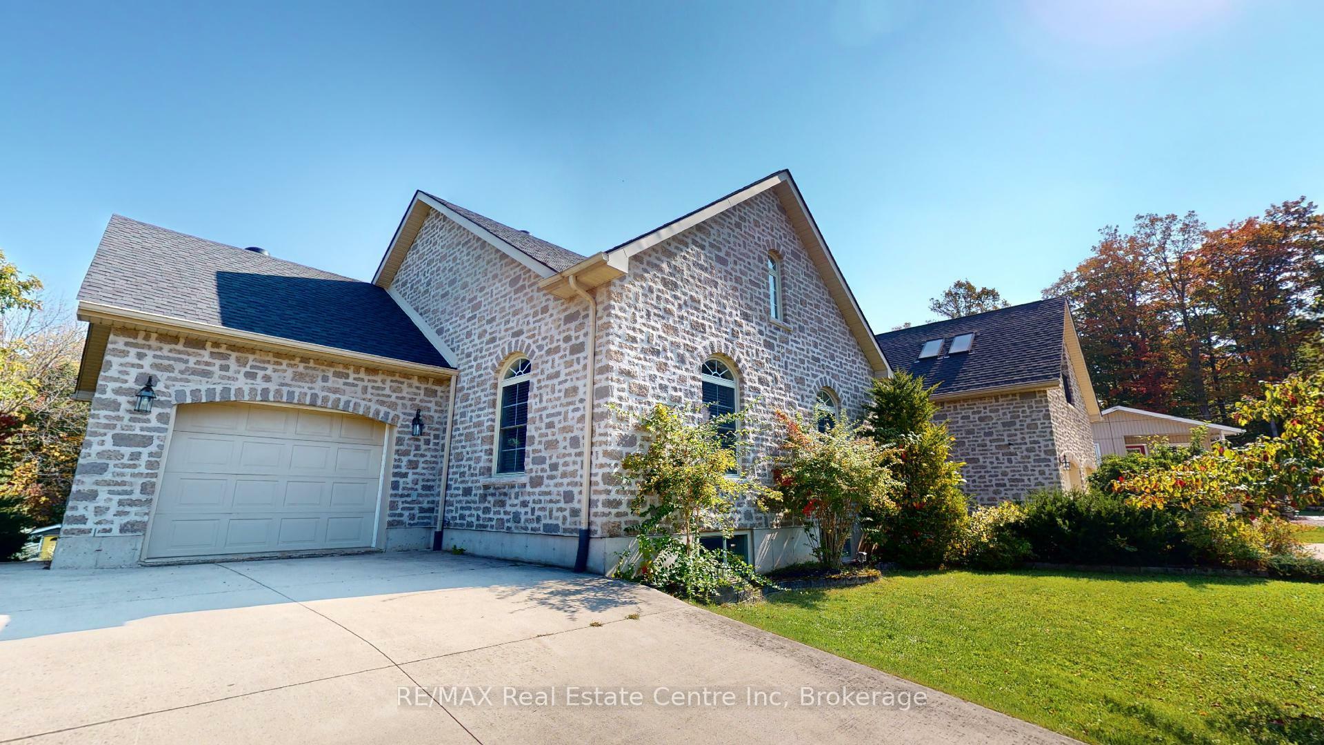 Property Photo: 37 Dirstien Street S ON N0G 1S0