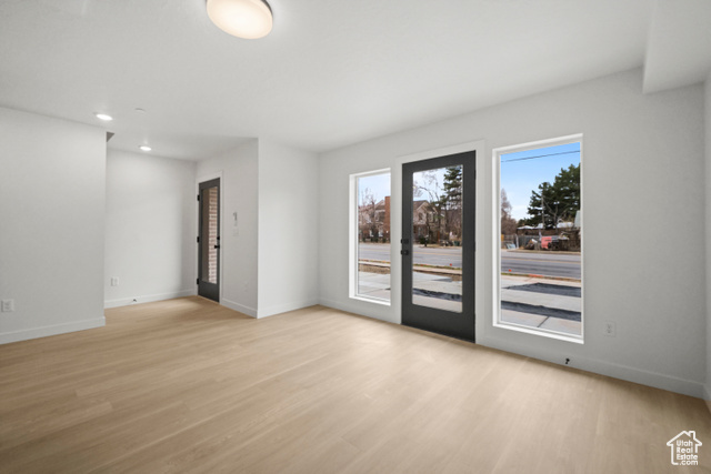Property Photo: 562 E Dolores Cv 2 UT 84106