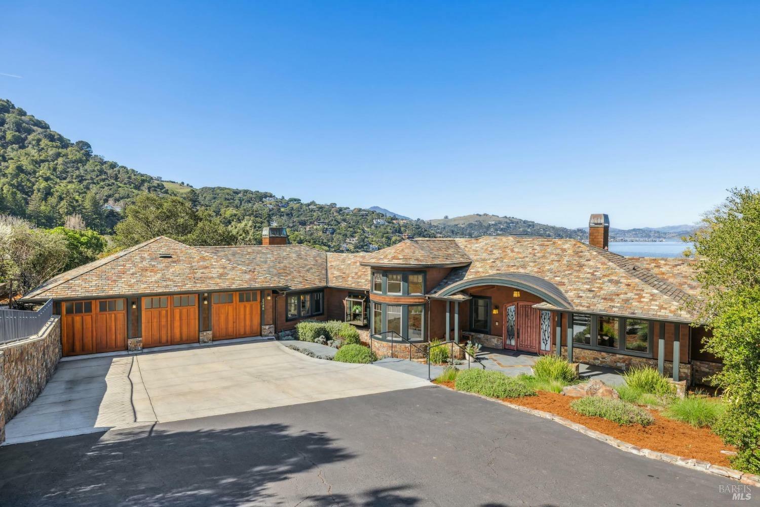 Property Photo:  3348 Paradise Drive  CA 94920 