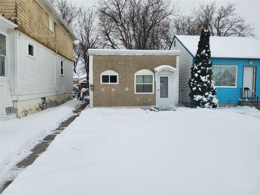 342 Church Avenue  Winnipeg MB R2W 1C1 photo