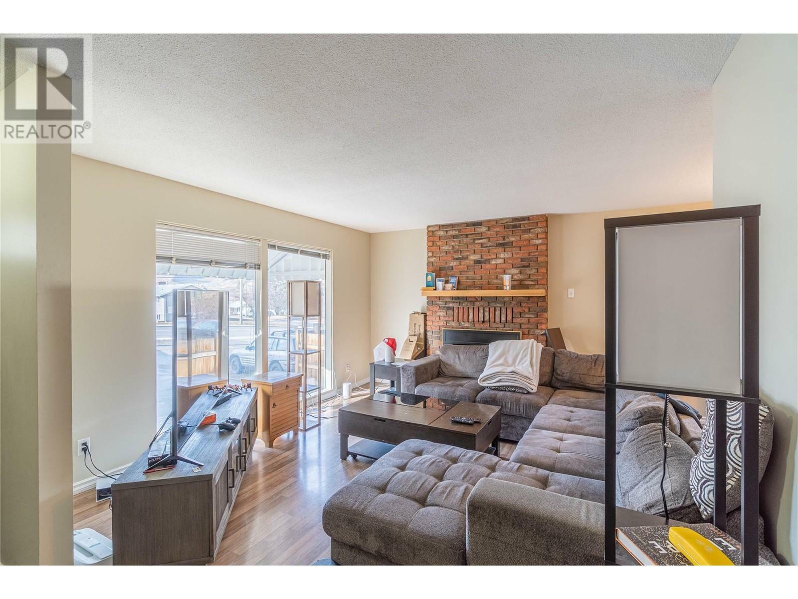 Property Photo: 119 Highland Road BC V2C 4P3