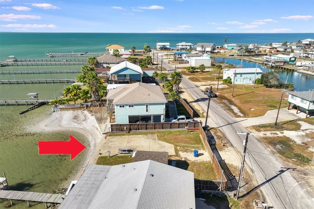 Property Photo:  614 Copano Cove Road  TX 78382 