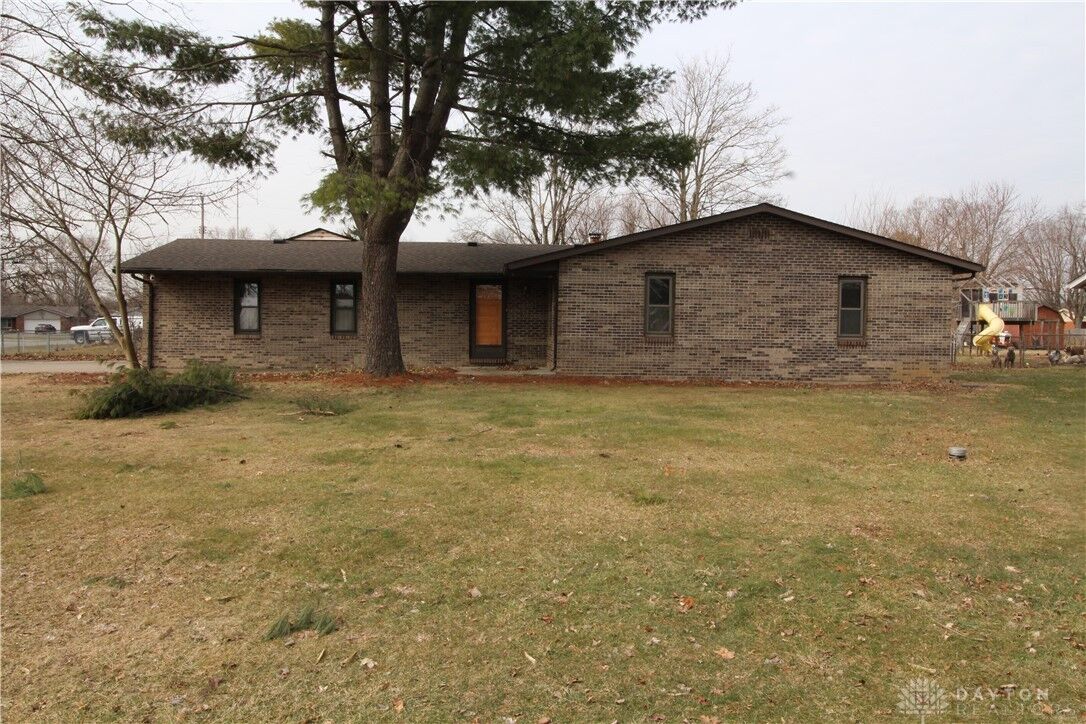 Property Photo: 3983 Banyon Drive OH 45014
