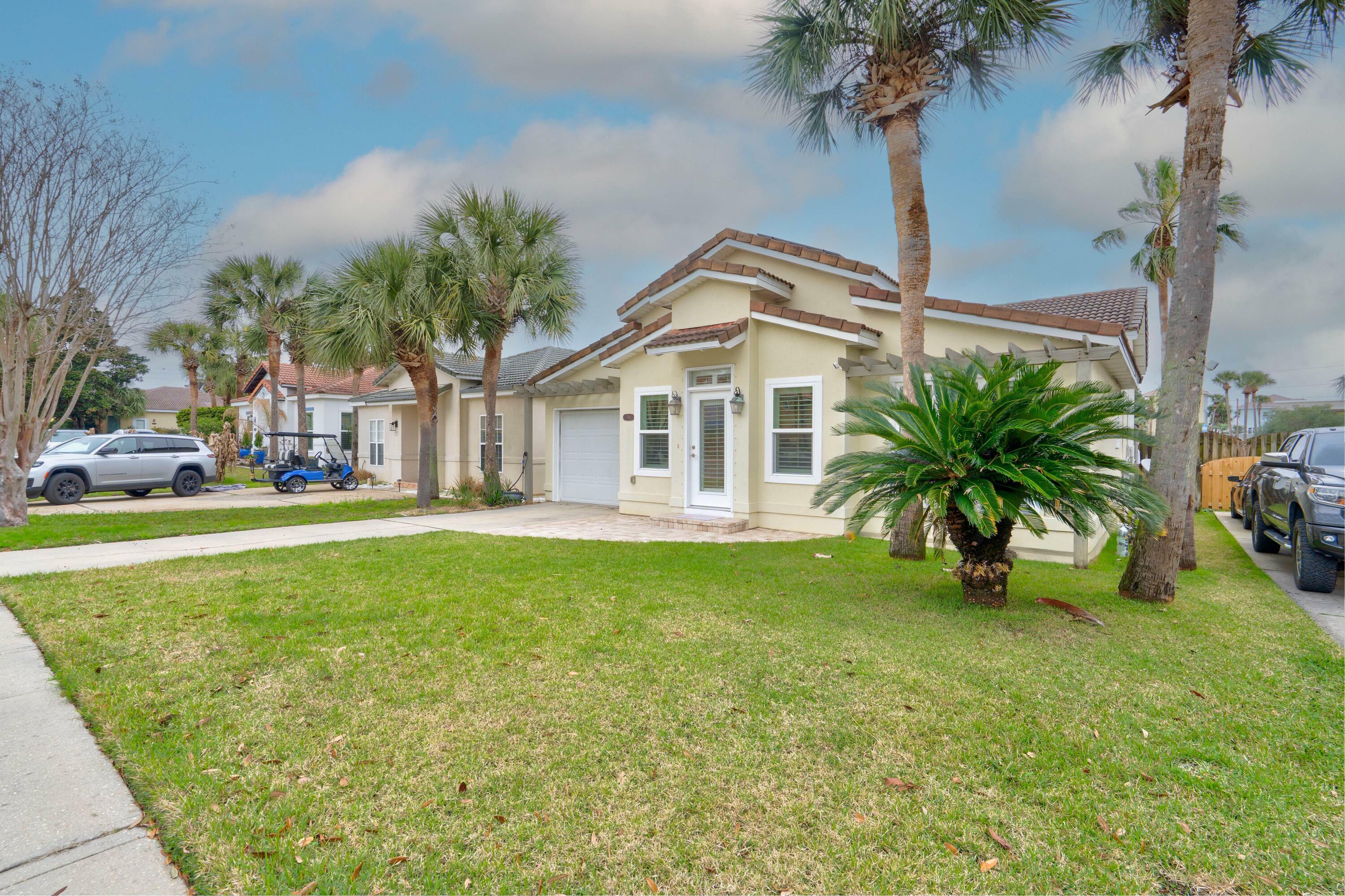 Property Photo:  94 Mantero Way  FL 32541 