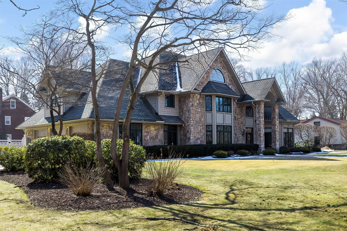 Property Photo: 1505 S Shore Drive PA 16505