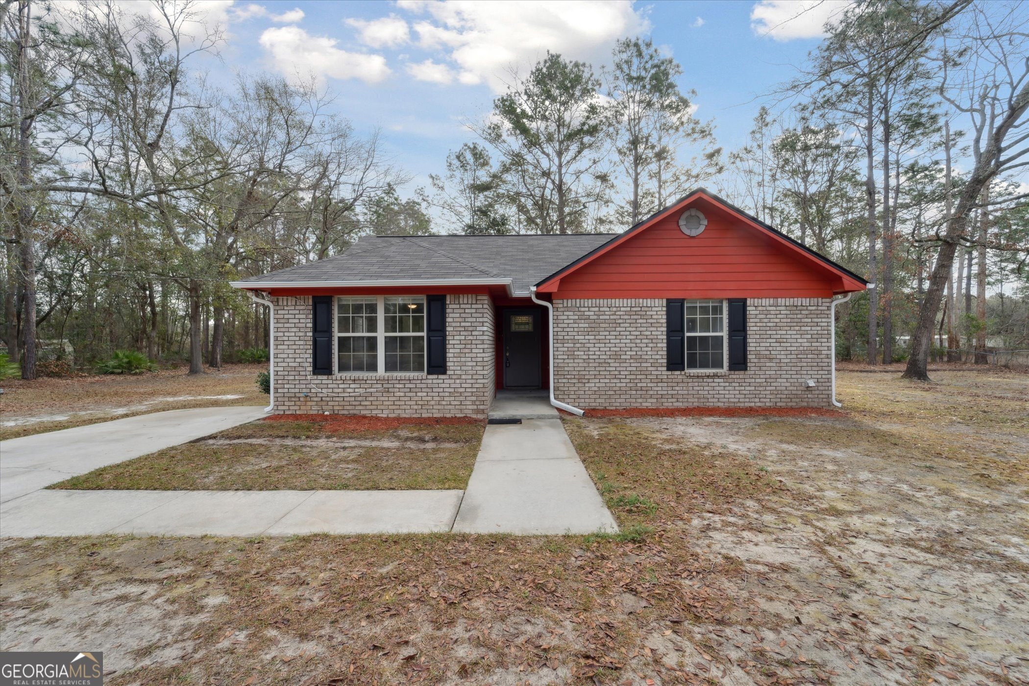 Property Photo: 235 Davis Street GA 31301