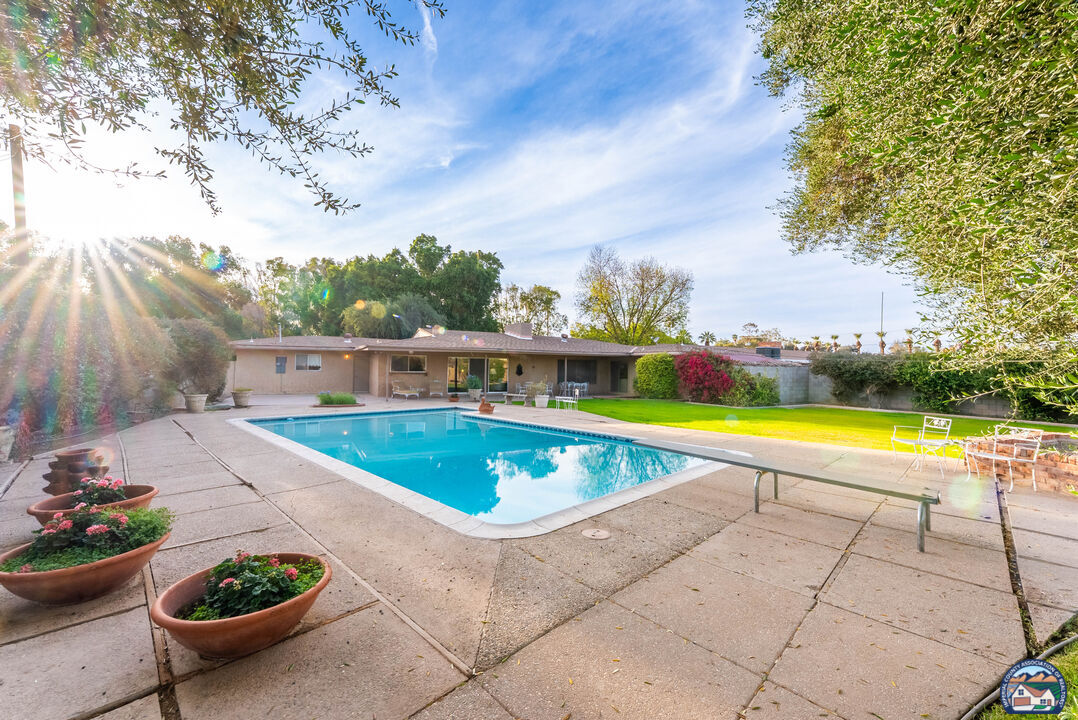 Property Photo:  167  S Santa Rosa Ave  CA 92243 