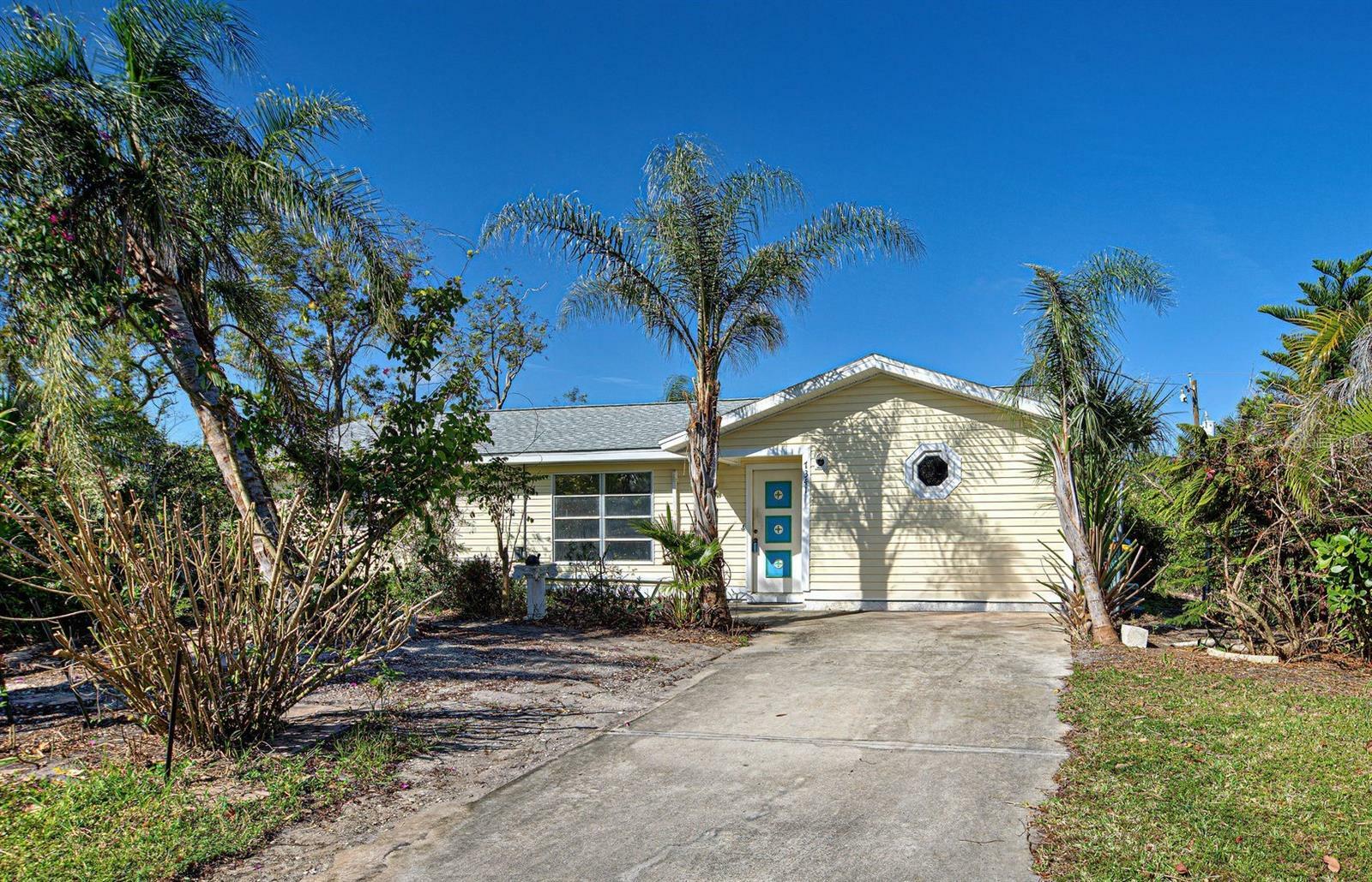 Property Photo:  7341 Hart Street  FL 34224 