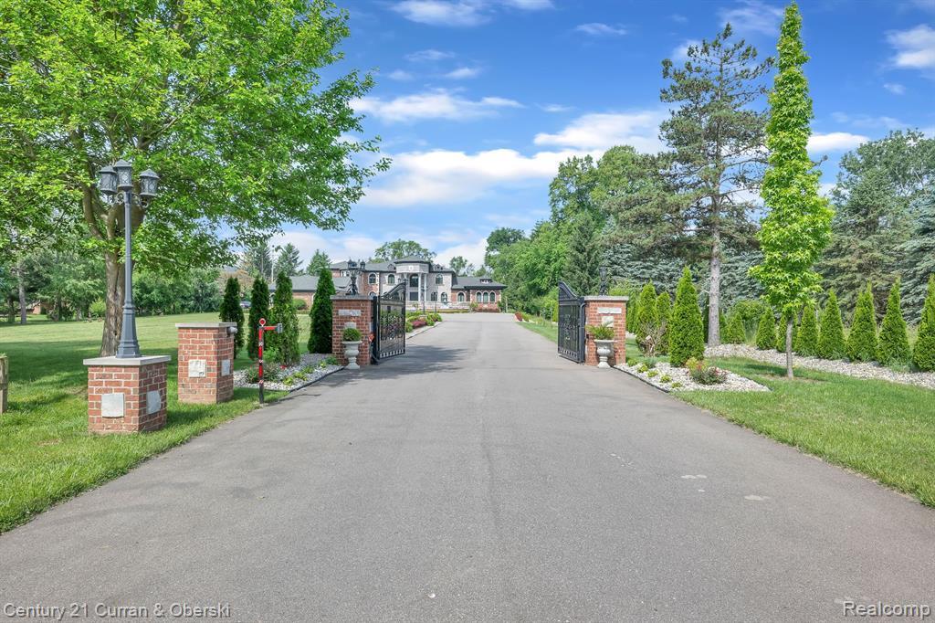 Property Photo: 17965 Beck Road MI 48168 9282