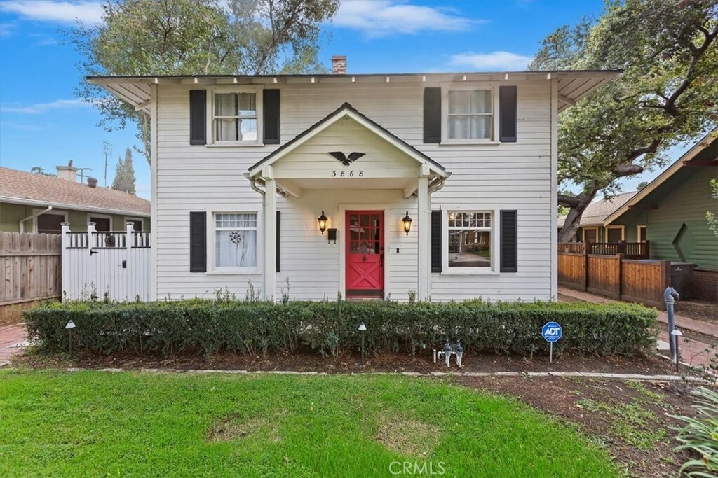 3868 Linwood Place  Riverside CA 92506 photo