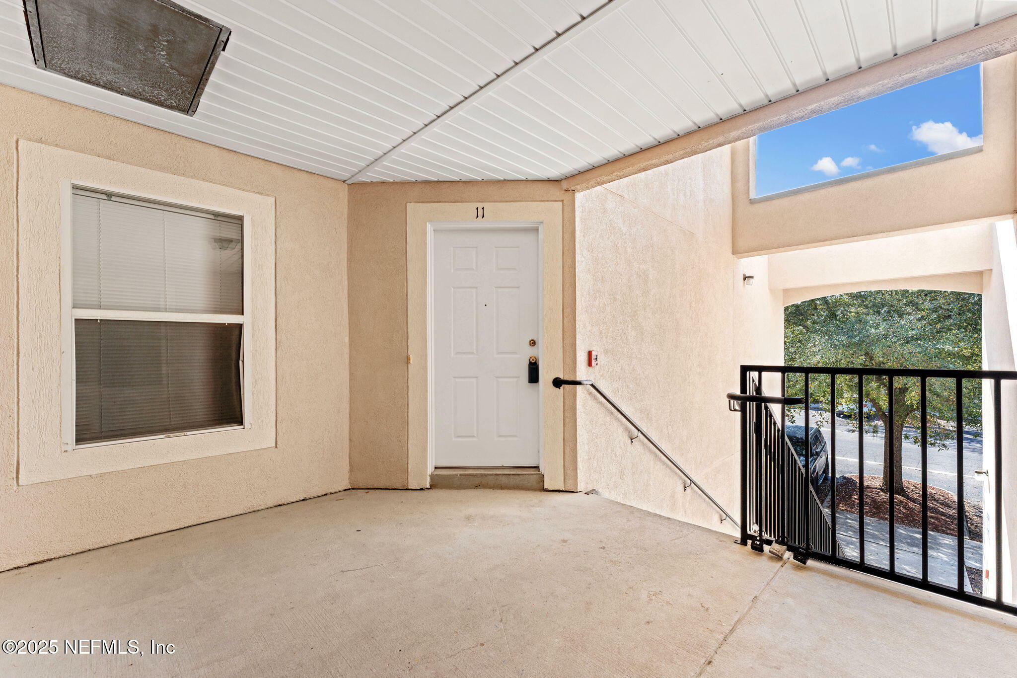 Property Photo:  5201 Playpen Drive 8-11  FL 32210 