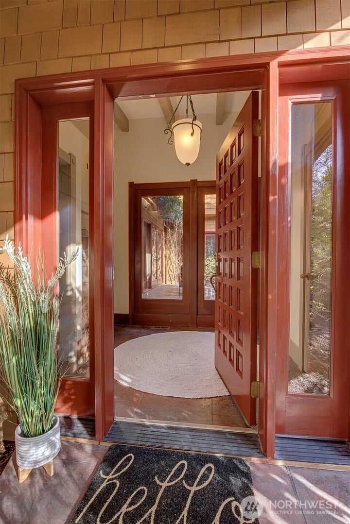 Property Photo:  4916 NE 97th Street  WA 98115 