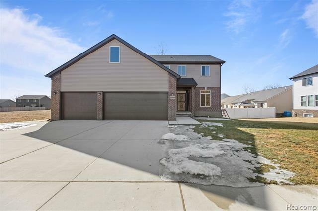 Property Photo: 30242 Weathervane Woods Drive MI 48048