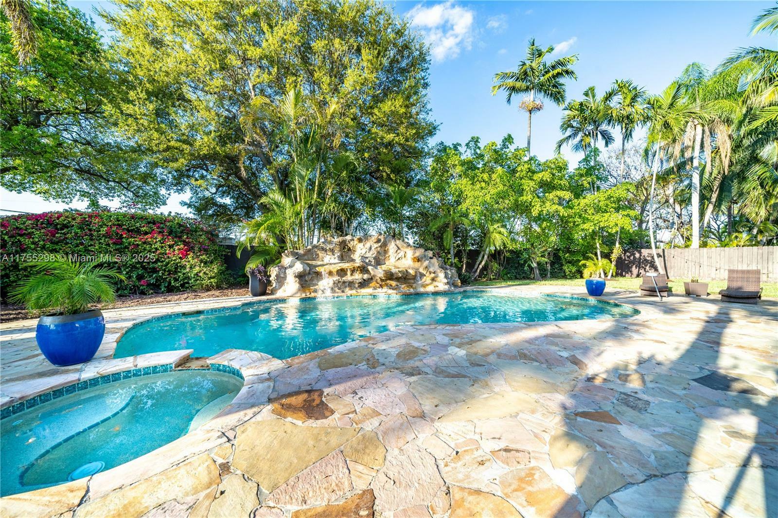 Property Photo: 11919 SW 72nd Ter FL 33183