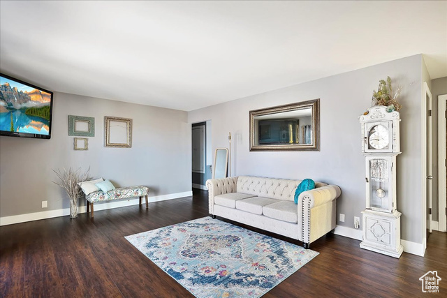 Property Photo: 1175 S Dentwood Dr UT 84302