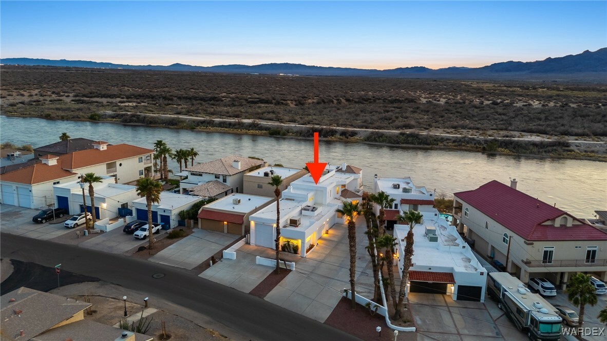 2527 Camino Del Rio  Bullhead City AZ 86442 photo