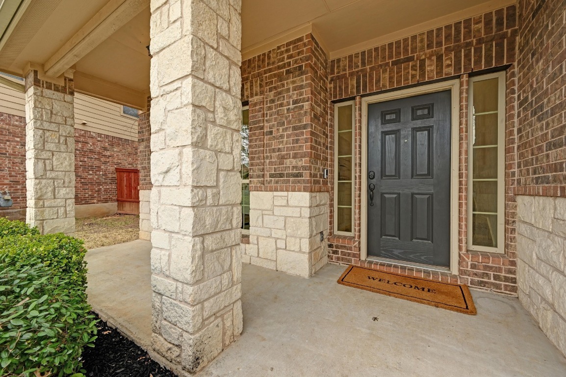 Property Photo:  2304 Sully Creek Drive  TX 78748 