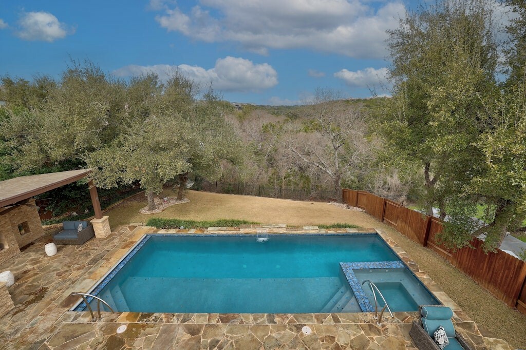 Property Photo: 11708 Palisades Parkway TX 78732
