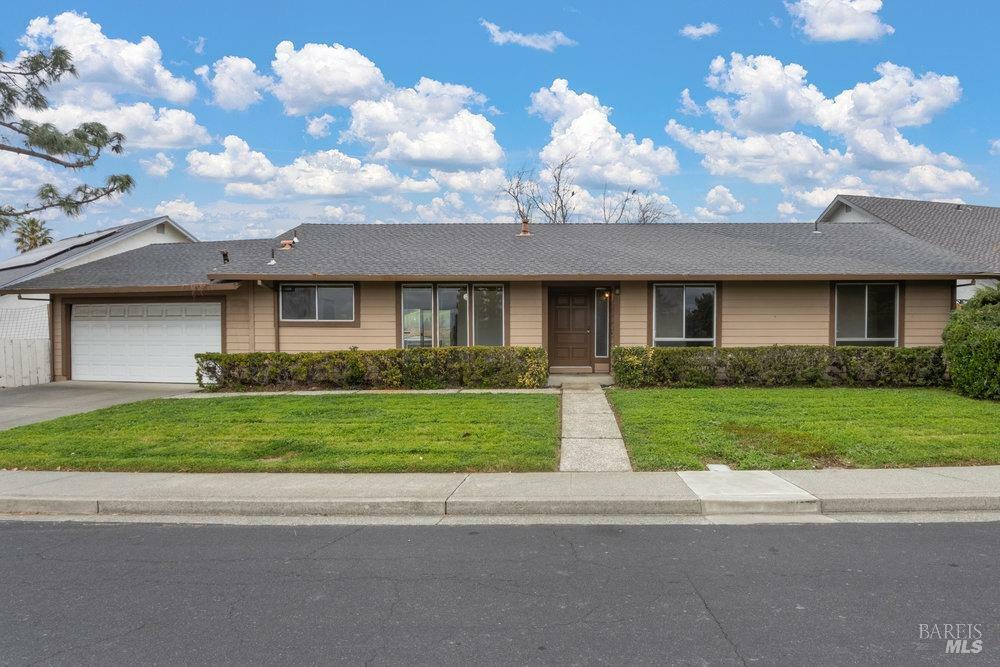 Property Photo:  2790 Vista Grande  CA 94534 