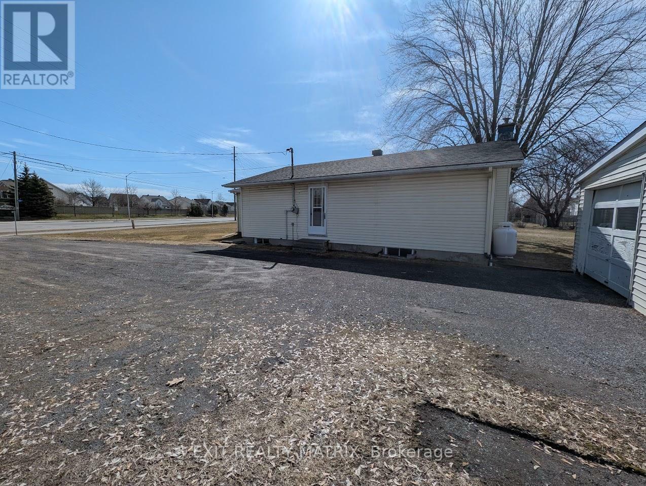Property Photo: 1632 Trim Road ON K4A 3P8